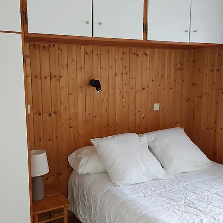 Calme Avec Balcon A Chamonix, Parking Et Wifi Inclus - Fr-1-517-70